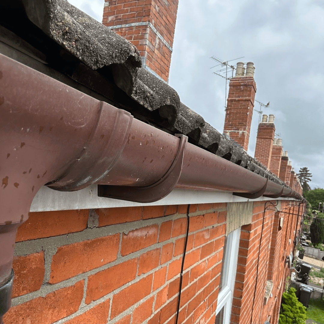 Old guttering before replacement